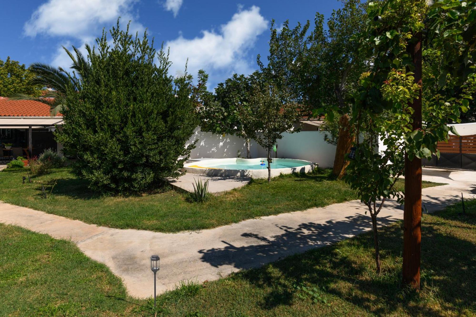 Owl's Nest Apartment Volos